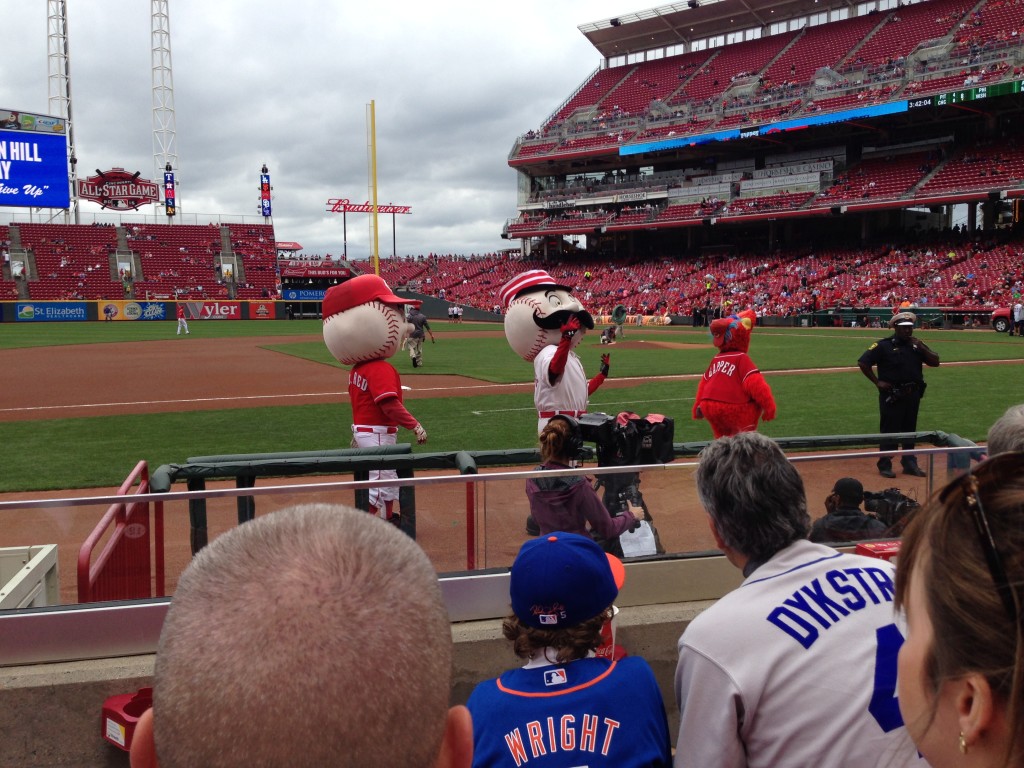 Reds_Mascots